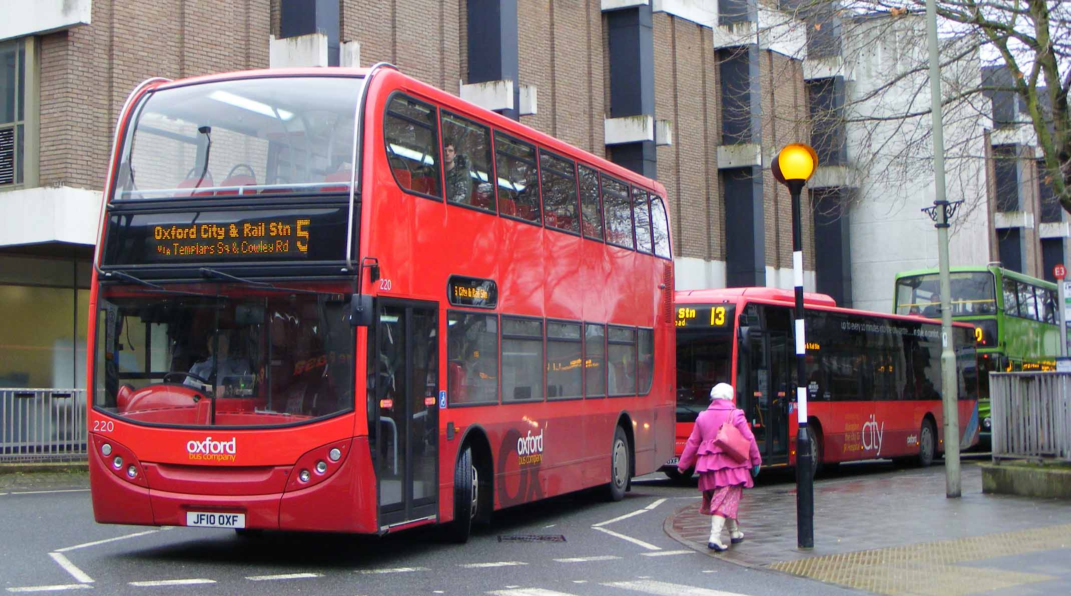 Oxford Bus Company Scania N230UD Alexander Dennis Enviro400 220